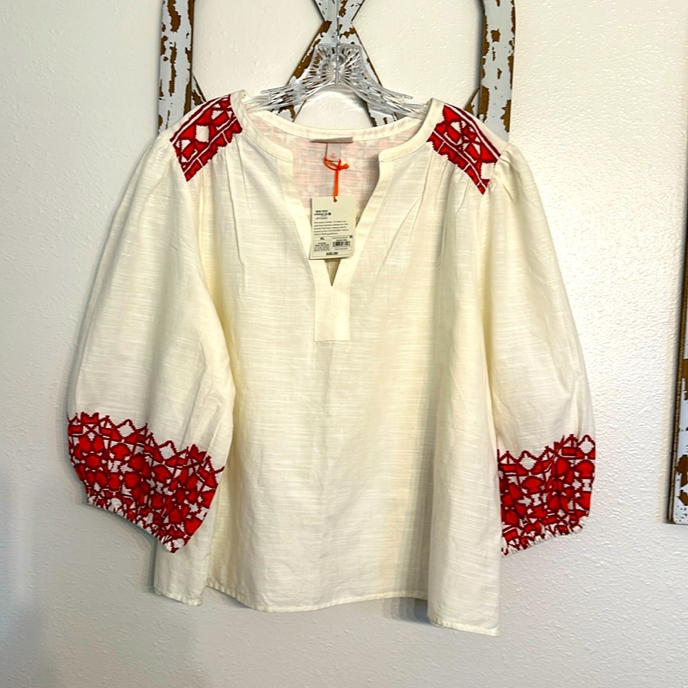 Knox Rose Balloon sleeve top